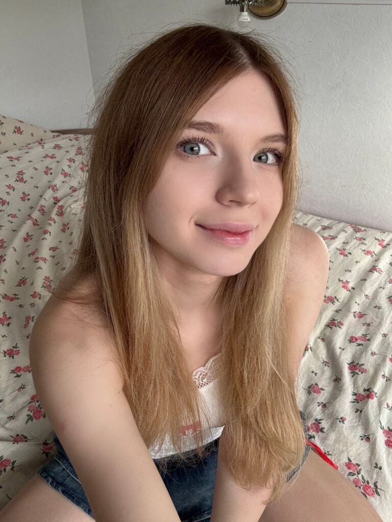 Chloe🤍 - chloefdavis - OnlyFans