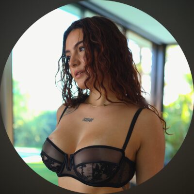 Elenalexiss - elenalexiss - OnlyFans