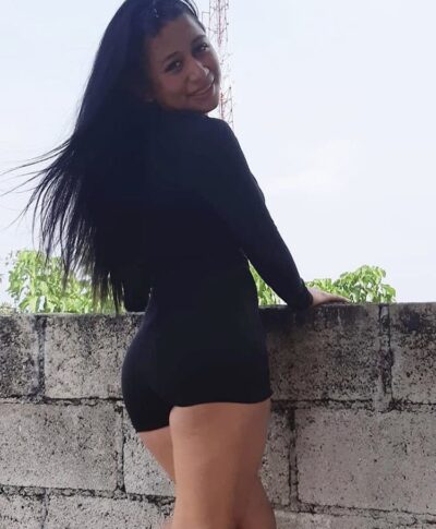 EsmeLaChapina - esmelachapina - OnlyFans