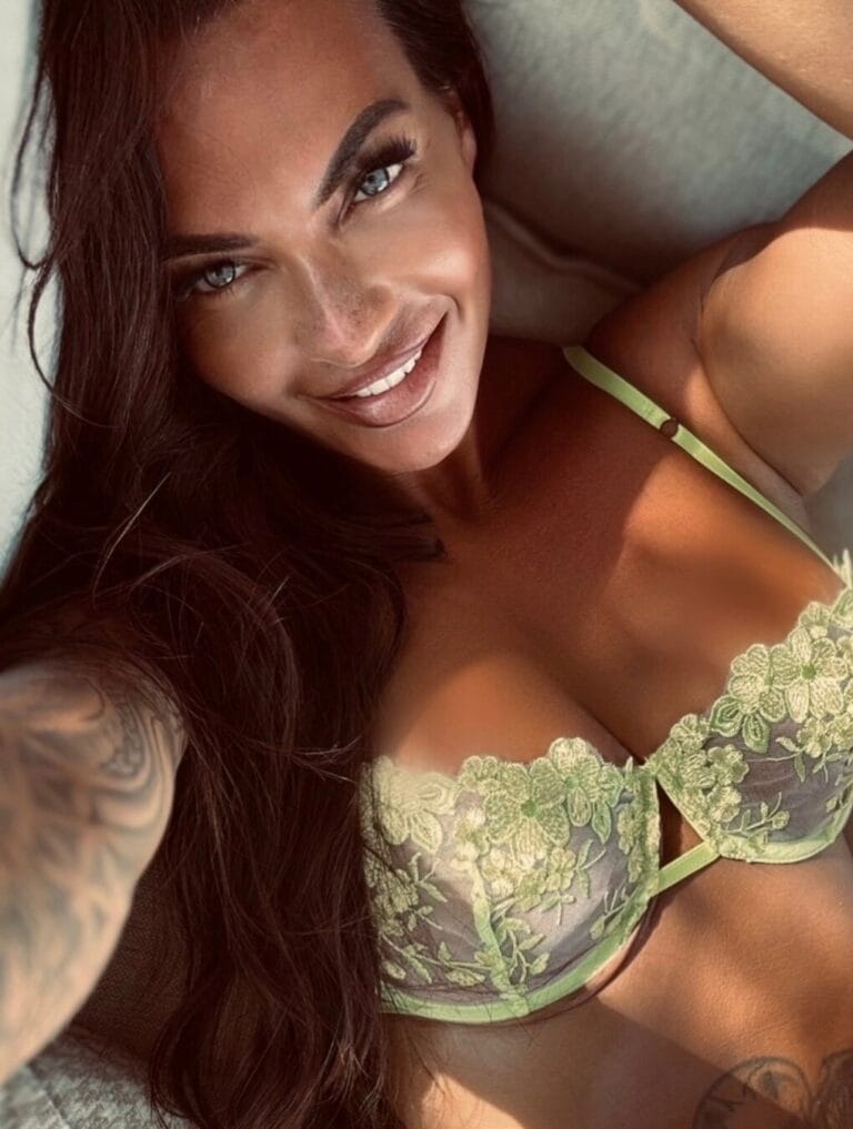 CHLOE LOPEZ - itschloelopezz - OnlyFans