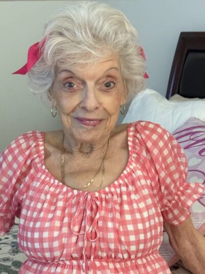Grandma Linda 👵 - lindahope1939 - OnlyFans