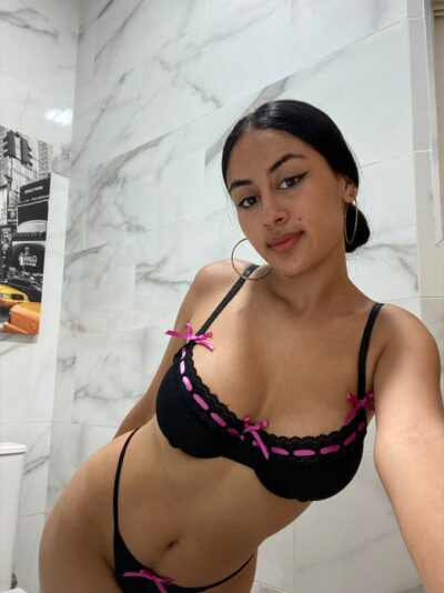 Mía Brooklyn 😈🖤 - mia_brooklyn18 - OnlyFans