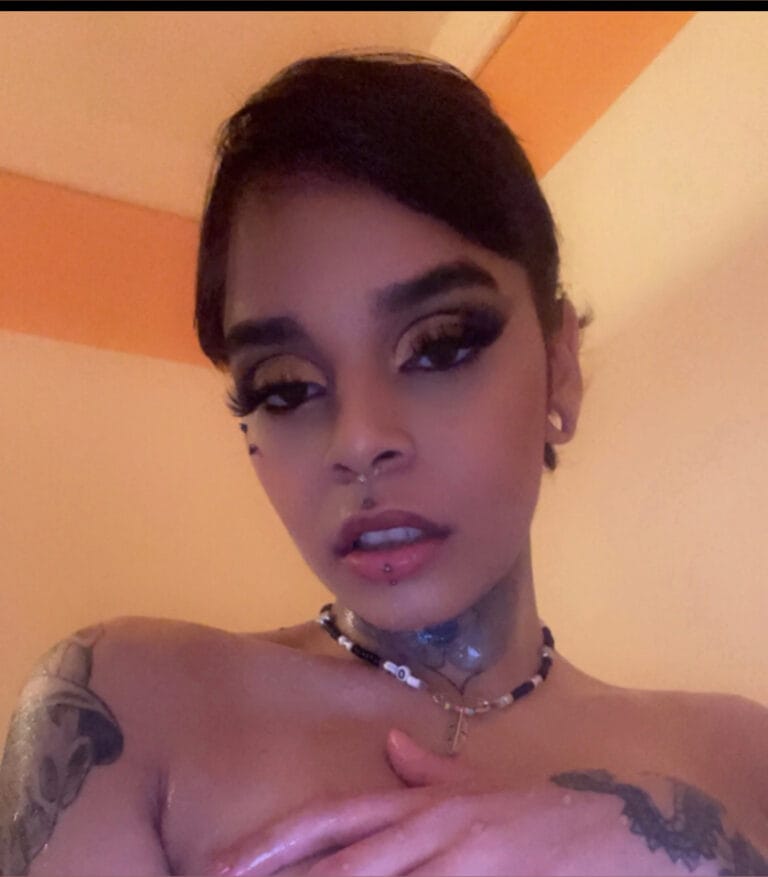 Raven - ravengonewild - OnlyFans
